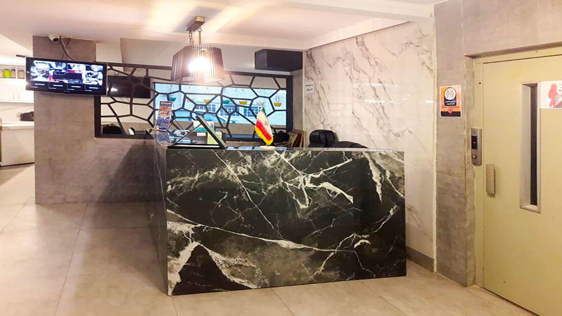 خانه مسافر هشت بهشت مشهد لابی 2